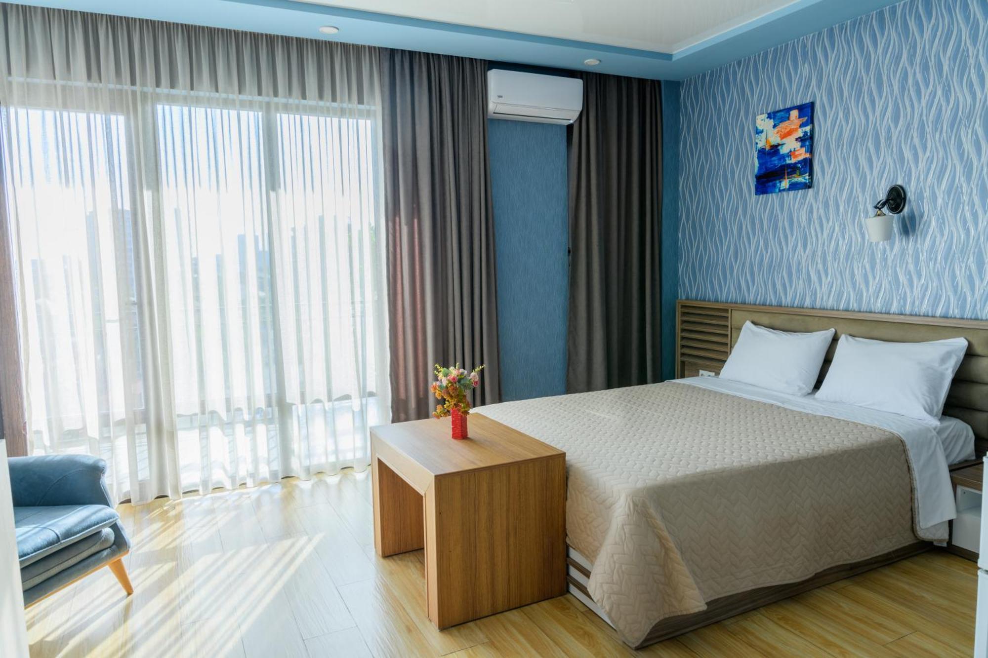 Hotel Sunny Batumi Luaran gambar